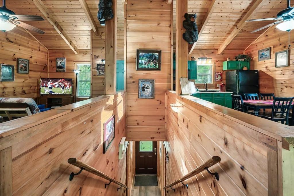 A Top Notch Lodge~ガトリンバーグ エクステリア 写真